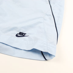Nike Babyblau Shorts