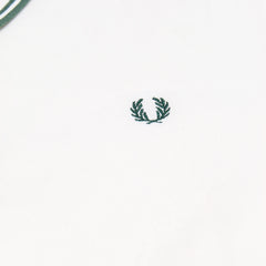 Fred Perry Polo Casual Weiß Grün Herren Baumwolle – Nahaufnahme-1