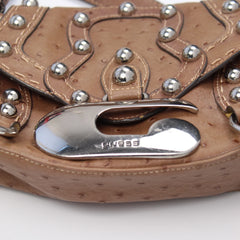 Guess Handtasche Y2K Braun Damen Kunstleder – Nahaufnahme-2