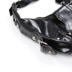 Guess Handtasche Y2K Schwarz Silber Damen Lackleder – Nahaufnahme-4