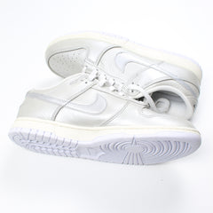 Nike Dunk Low SE Metallic Silver