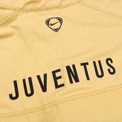 Nike Juventus Vintage Übergangsjacke - Farbe: Beige - Größe: M - VintageR2