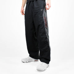 Nike Track Pants Spellout - Farbe: Black - Größe: XL - VintageR2