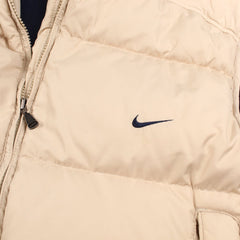 Nike Vintage Swoosh Weste in Beige Größe L