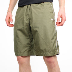 Nike Vintage Trackpants Shorts - Farbe: Olive - Größe: L - VintageR2