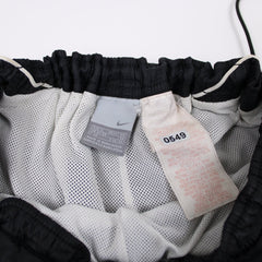 Nike Vintage Trackpants - Farbe: Black - Größe: M - RoundTwo