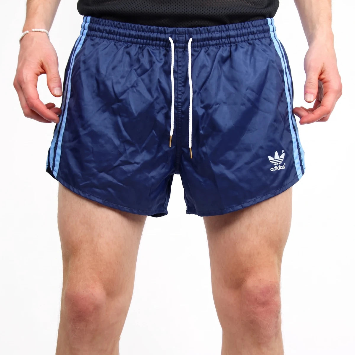 Adidas Shorts Nylon Shorts Marineblau Hellblau Herren Nylon – Tragefoto_1