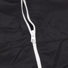 Fred Perry Trackjacket Casual Schwarz Weiß Herren Nylon – Nahaufnahme-2