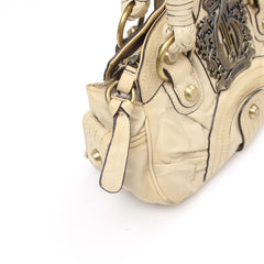 Guess Handtasche Y2K Beige Gold Damen Kunstleder – Nahaufnahme-2