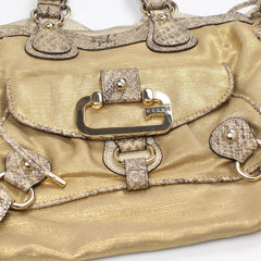Guess Handtasche Y2K Gold Damen Kunstleder – Nahaufnahme-1