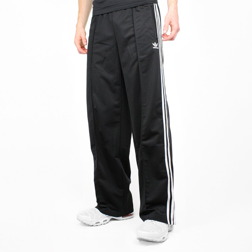 Adidas Firebird Jogger - Farbe: Black - Größe: M - VintageR2