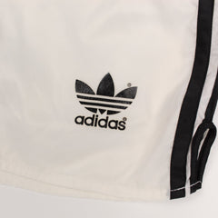 Adidas Retro Nylon Short in Weiß Schwarz Größe M