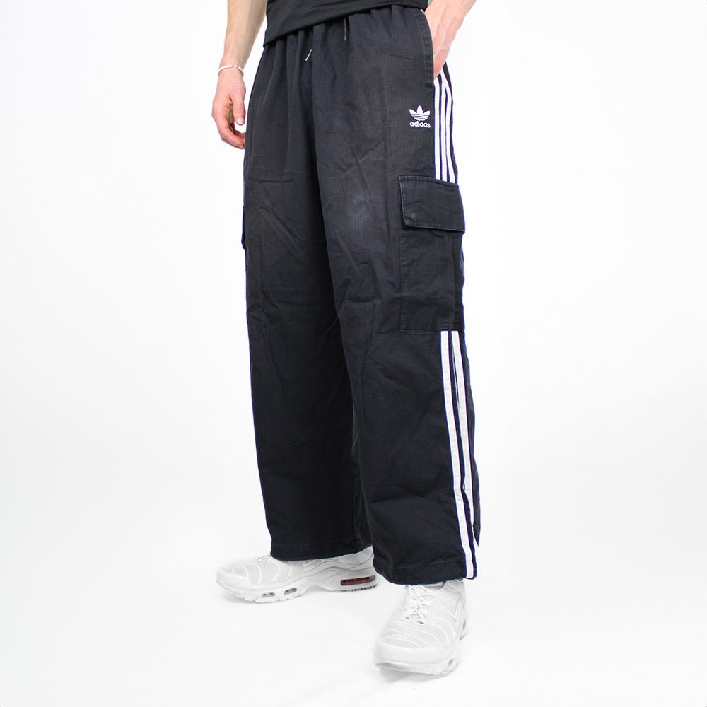 Adidas Vintage Baggy Cargo Pants - Farbe: Black - Größe: XL - VintageR2