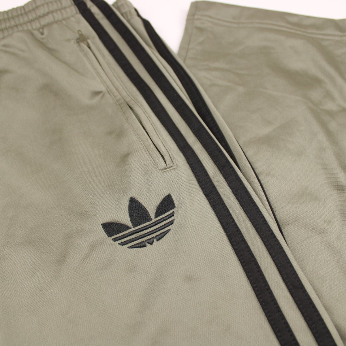 Adidas Vintage Glanz Firebird Tracksuit - Farbe: Olive - Größe: L - VintageR2