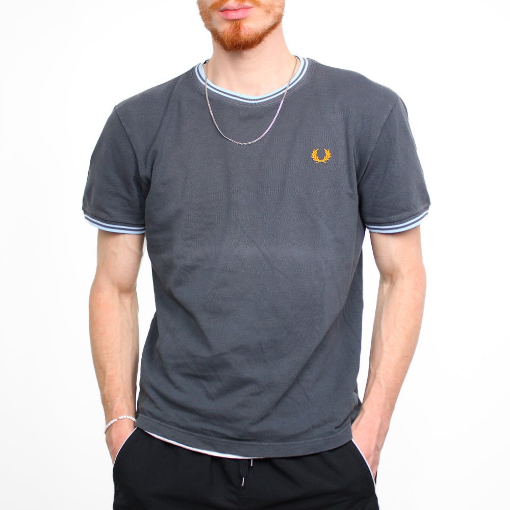 Fred Perry Vintage T-Shirt - Farbe: Grey - Größe: M - VintageR2