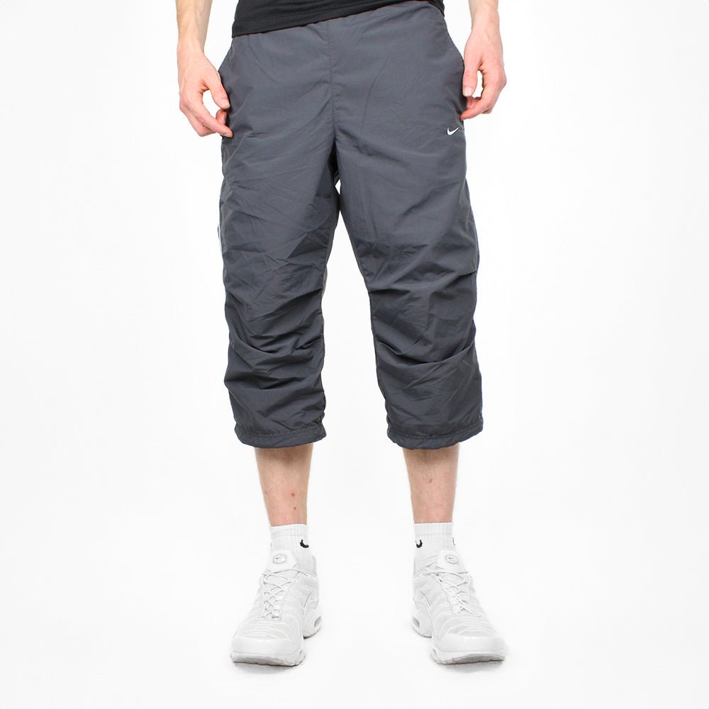 Nike Dreiviertel Trackpants Solo Swoosh - Farbe: Grey - Größe: M - VintageR2