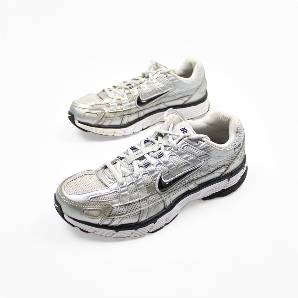 Nike P - 6000 Metallic Silver Pure Platinum - Farbe: grey - Größe: 40.5 - VintageR2