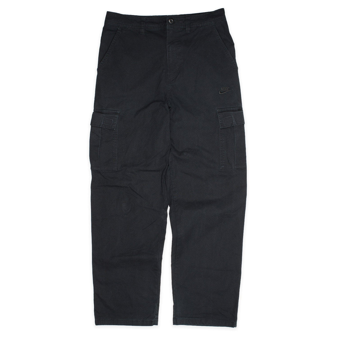 Nike Vintage Cargo Hose in Schwarz Größe M