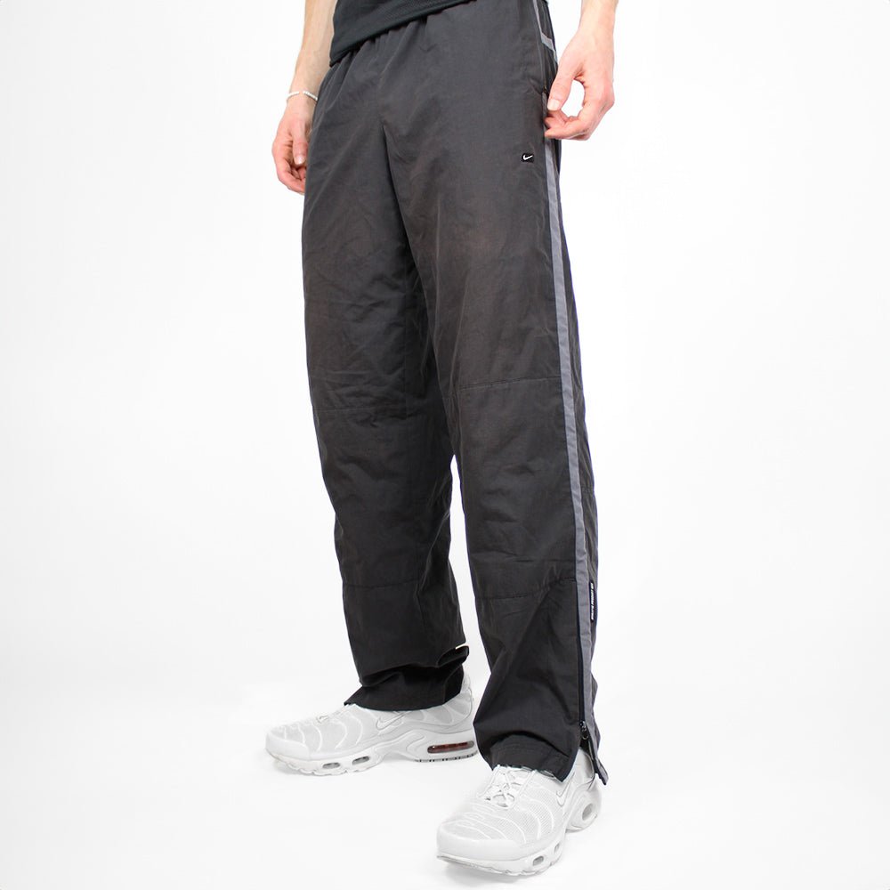 Nike Vintage Solo Swoosh Trackpants - Farbe: Black - Größe: M - VintageR2