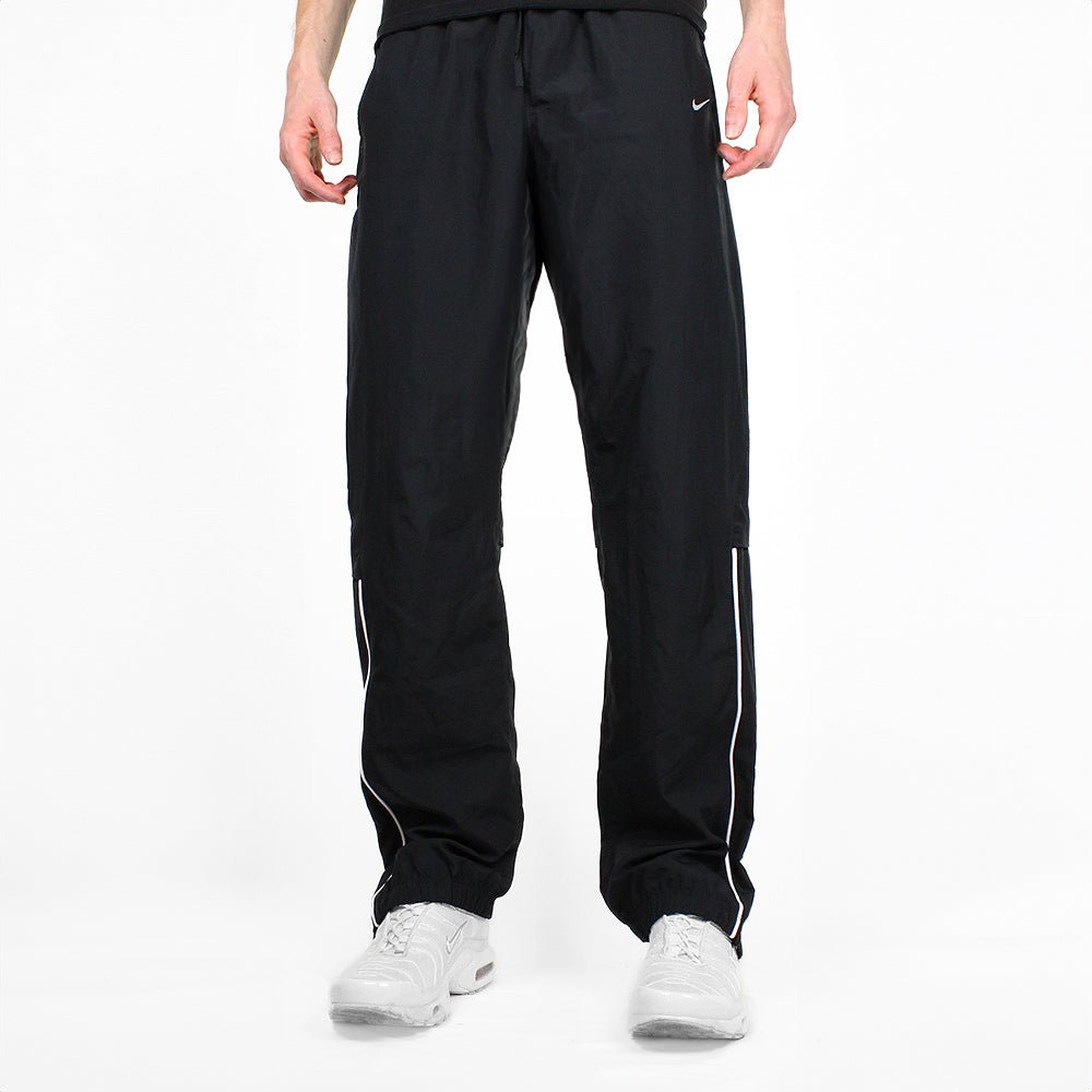 Nike Vintage Track Pants Leicht - Farbe: Black - Größe: M - VintageR2