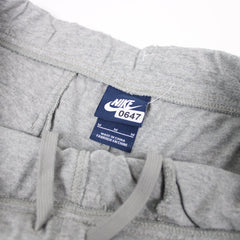 Nike kurze Sweatpants - Farbe: Grey - Größe: M - vintageR2